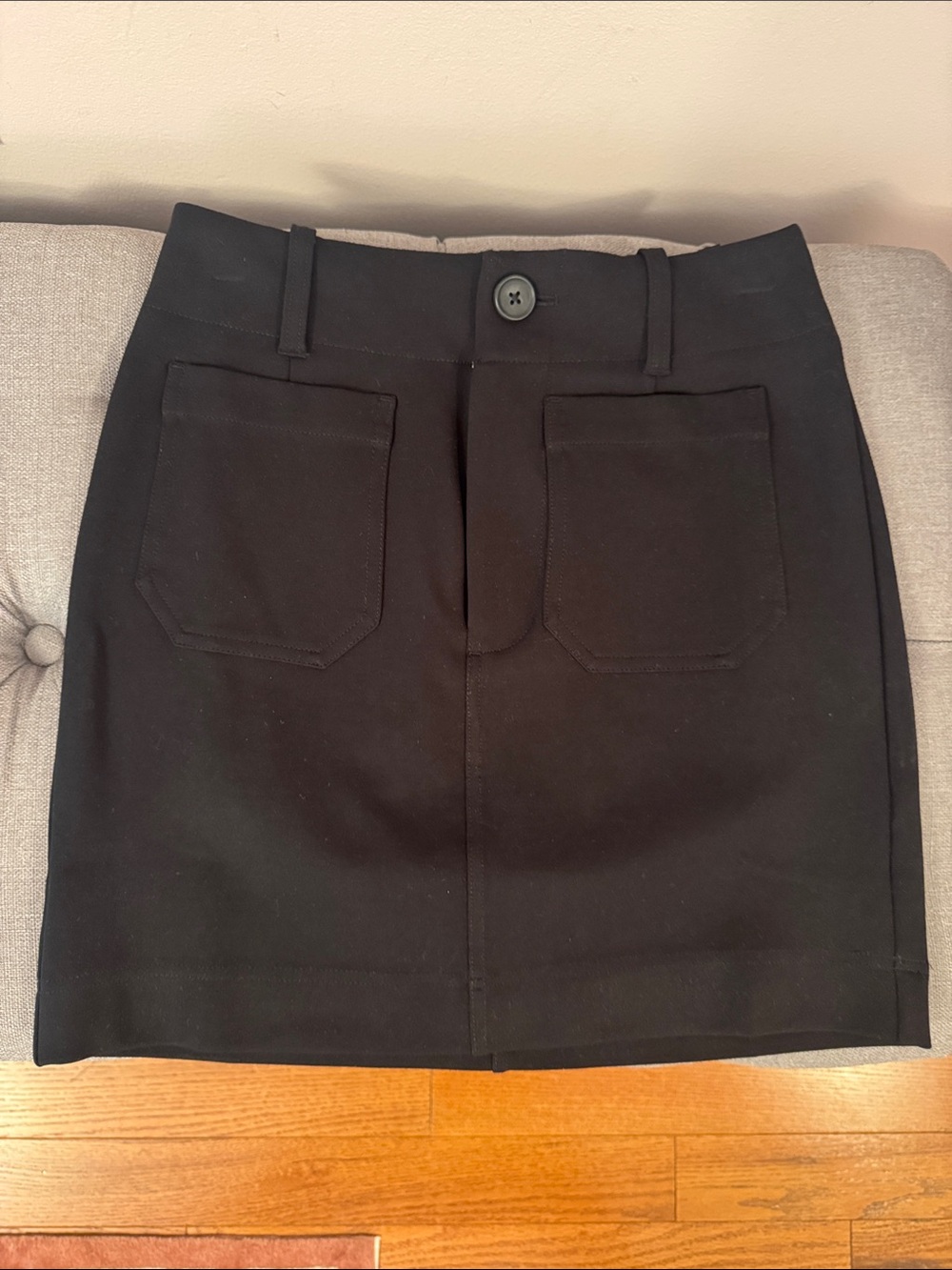 Anthropologie Women’s Black Pocket Front Mini Skirt